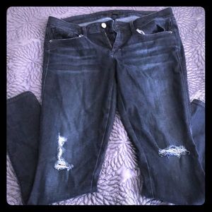 Genetic Skinny Distressed Denim 😎